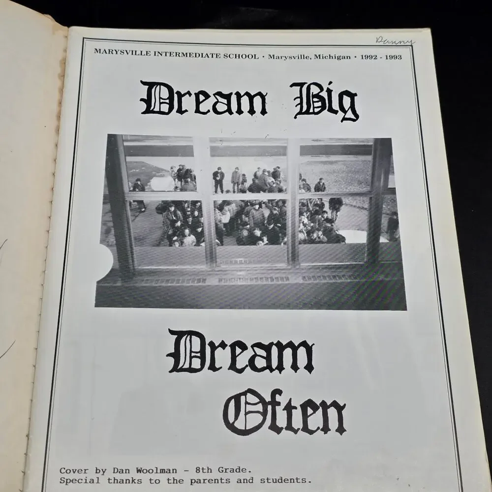 M.I.S. Vikings Yearbook Marysville Intermediate School 1992-93 Photos